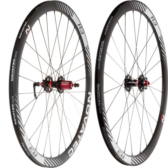 Novatec wielset Race R3 700C Disc Carbon